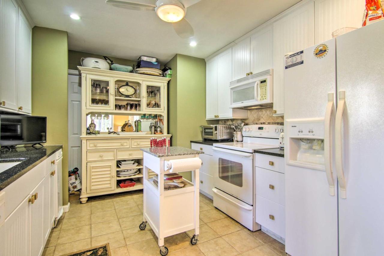Berlin Home With Patio, 9 Mi To Ocean City Beaches Ngoại thất bức ảnh